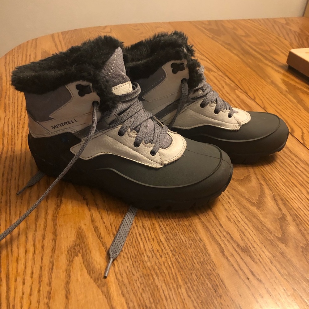 Merrell Women’s IcePack boots